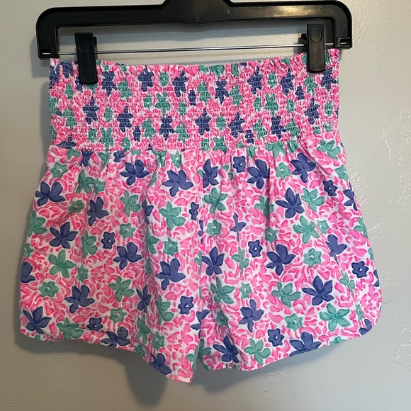 Vineyard Vines Plumeria Smocked Pull-On Shorts - Malibu Pink - Picture 7 of 9
